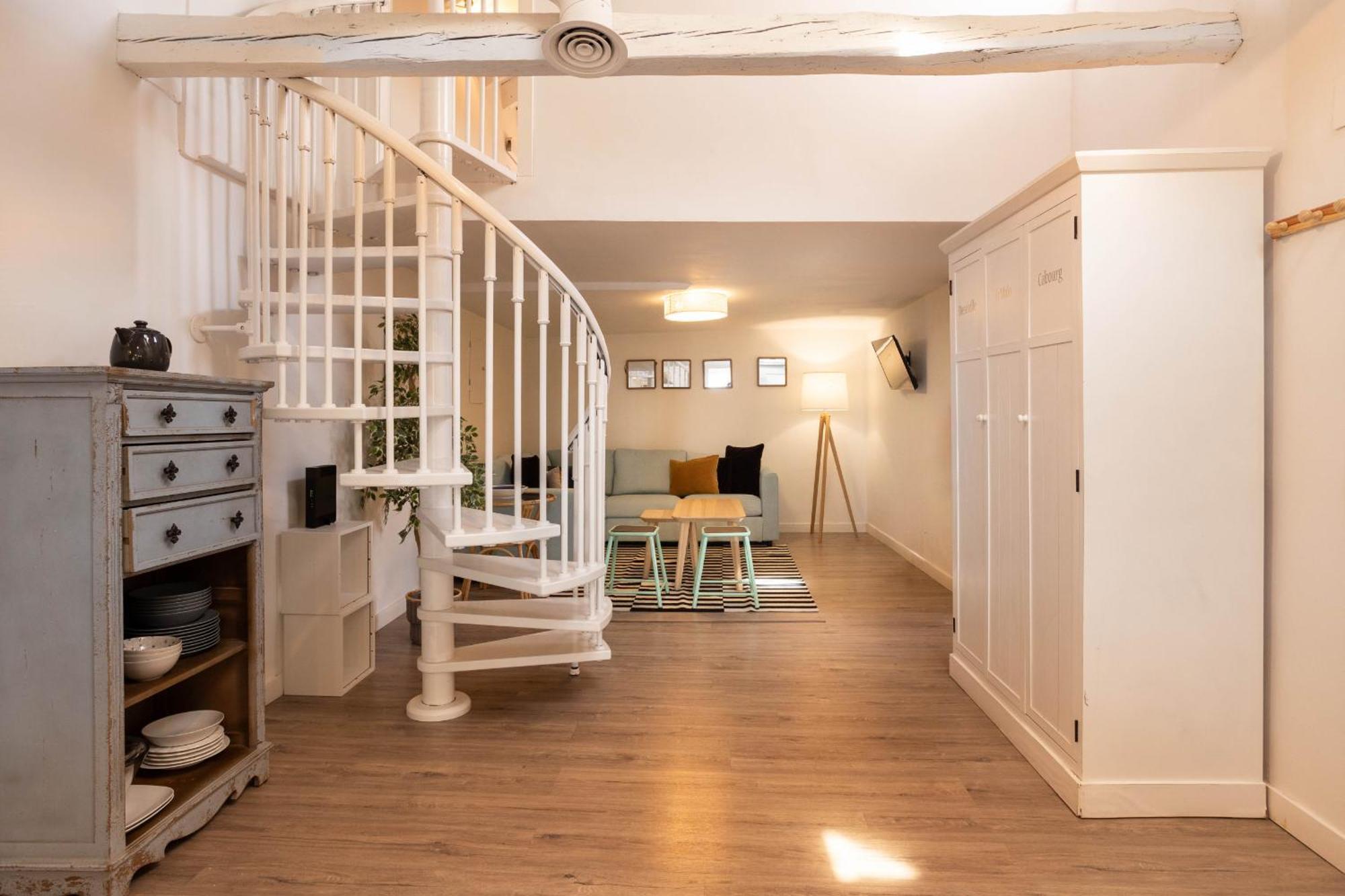 Apartamento Plaza Mayor Attic En Madrid Exterior foto