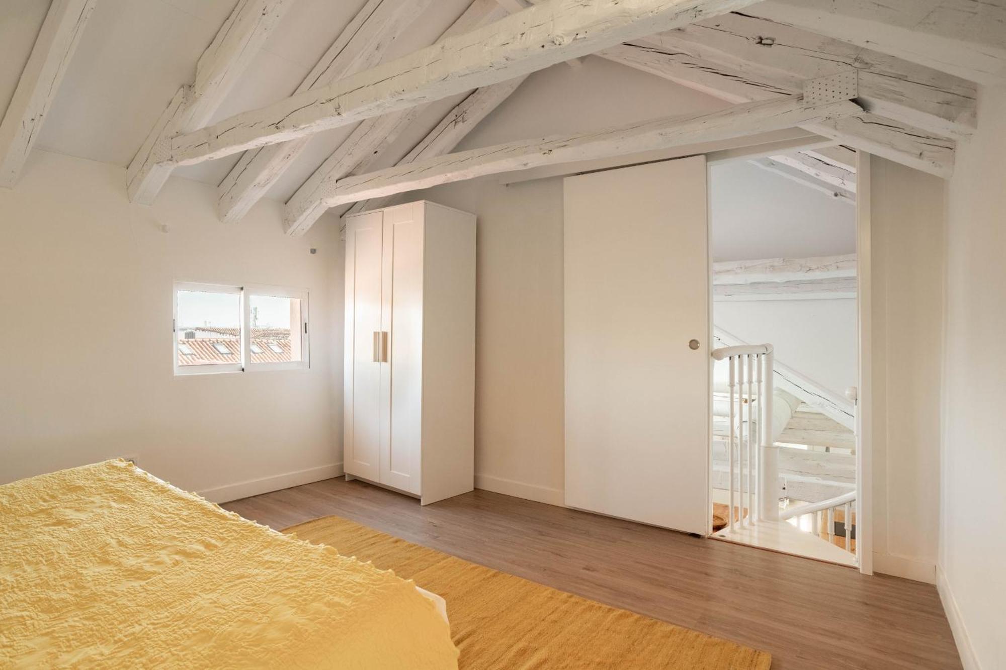 Apartamento Plaza Mayor Attic En Madrid Exterior foto