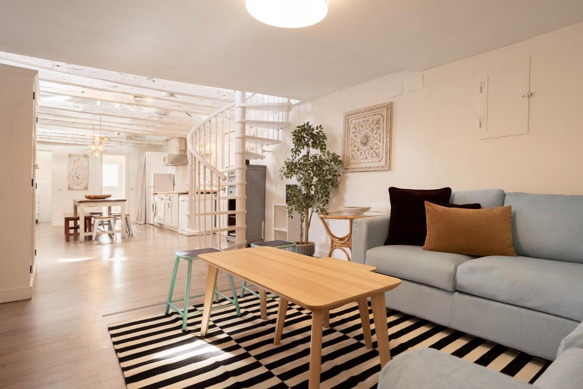 Apartamento Plaza Mayor Attic En Madrid Exterior foto